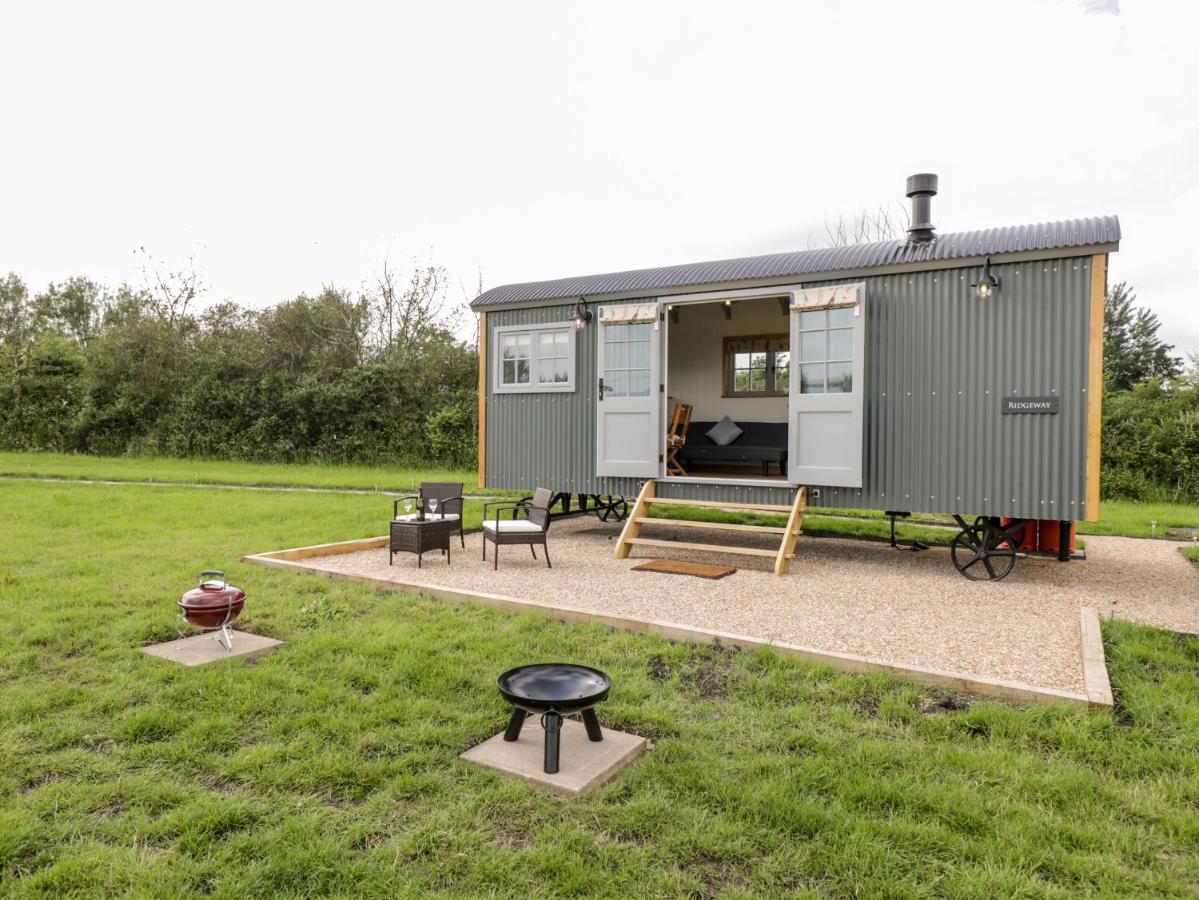 Ridgeway Villa Faringdon Exterior photo
